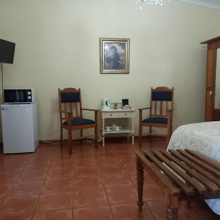 Avondrust Guest House Graaff-Reinet Exterior foto